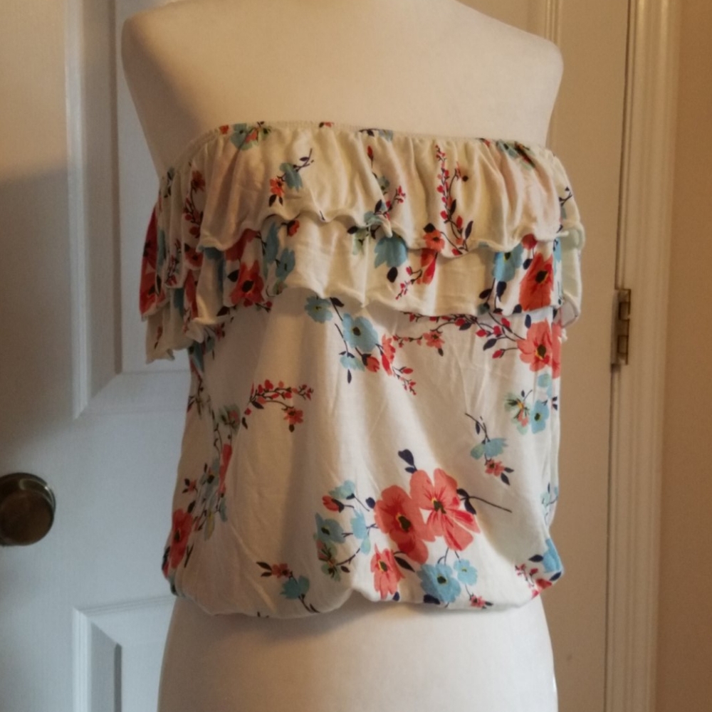 Strapless blouse